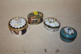 FOUR SMALL TRINKET POTS TO INCLUDE A ROYAL WORCESTER PANELLED FLOWERS EXAMPLE