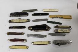 A QUANTITY OF ASSORTED PEN KNIVES A/F