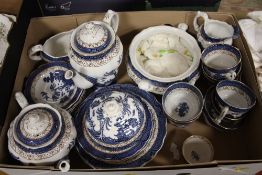 A TRAY OF BOOTHS REAL OLD WILLOW PATTERN BLUE AND WHITE CHINA TO INCLUDE TEA AND COFFEE POTS