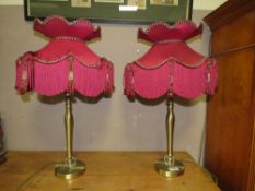 A PAIR OF CONTEMPORARY TABLE LAMPS WITH RED SHADES - OVERALL H-55 CM (2)