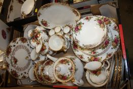 A TRAY OF ROYAL ALBERT OLD COUNTRY ROSES CHINA TO INCLUDE A TEAPOT, CUPS AND SAUCERS, EGG CUPS,