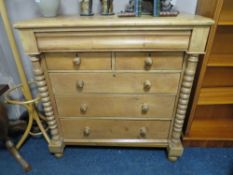 AN ANTIQUE PINE SCOTTISH CHEST OF SIX DRAWERS WITH BARLEYTWIST COLUMNS RAISED ON BUN FEET H-122 W-