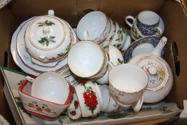 A BOX OF ASSORTED CHINA TO INCLUDE WEDGWOOD, QUEEN ANNE ETC.