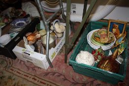 A COLLECTION OF CHINA CUPS AND SAUCERS TO INCLUDE ROYAL WORCESTER, OLD FOLEY, ROYAL GRAFTON ETC.