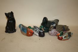 FIVE ASSORTED DUCK FIGURES TOGETHER WITH A CELTIC CASTINGS CAT FIGURE (6)