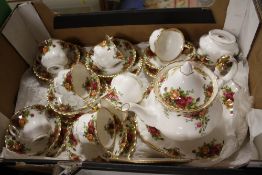 A ROYAL ALBERT OLD COUNTRY ROSES CHINA SIX PERSON TEA SET COMPRISING TEA POT, MILK JUG, SUGAR