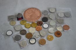 A COLLECTION OF REPLICA AND FANTASY COINS, to include a 12 cm 1797 cartwheel coin, various issues