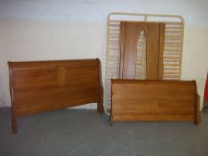 A MODERN SLEIGH KING SIZE BED FRAME
