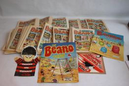 BEANO COMICS WITH TWO FREE GIFTS, approx. 100 1980s Beano comics with two Summer Specials and a '