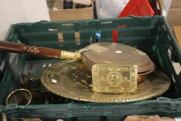 A SMALL QUANTITY OF METALWARE to include a 1974 commemorative tin