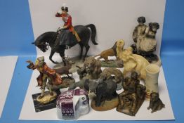 A QUANTITY OF CERAMIC ORNAMENTS