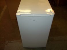 A CURRYS ESSENTIAL UNDERCOUNTER FRIDGE