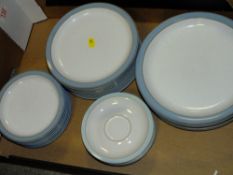 A TRAY OF DENBY COLONIAL BLUE PATTERN PLATES
