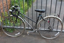 A DAWES SHADOW ROAD BICYCLE