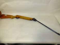 A HAENEL MODELL 303 SUHL AIR RIFLE