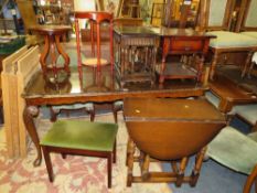 AN OAK LAMP TABLE TOGETHER WITH A NEST OF TABLES, DROPLEAF TABLE ETC (6)