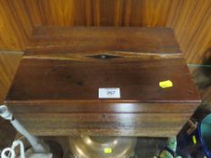 A WOODEN WRITING BOX, LOCKED WITH NO KEY, BROKEN LID