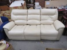 A CREAM 3 SEATER RECLINING SETTEE