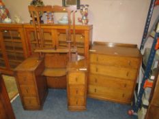 A VINTAGE OAK CHEST AND DRESSING TABLE (2)