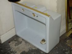 A LARGE BELFAST SINK
