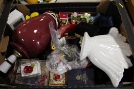 A BOX OF CERAMICS AND COLLECTABLES TO INCLUDE A VINTAGE AA BADGE, WRIST WATCHES ETC.