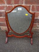 A SMALL ANTIQUE MAHOGANY DRESSING MIRROR H 47 CM