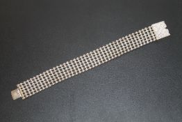A SILVER BRACELET - APPROX 44.6 G
