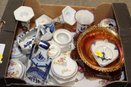 A SMALL TRAY OF CERAMICS AND GLASSWARE TO INCLUDE A DRESSING TABLE SET AND CARNIVAL GLASS