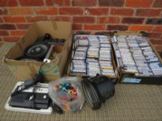 A BOX OF ASSORTED COLLECTABLES TO INCLUDE ZOOM GUITAR PEDAL A/F, VINTAGE CAR LAMP BODY, BAG OF