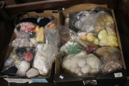 A QUANTITY OF ASSORTED WOOL AND KNITTING YARN