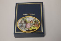 A HALCYON DAYS PENDANT 