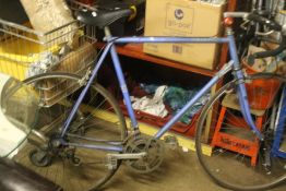 A RETRO PEUGEOT 10 SPEED RACING BIKE