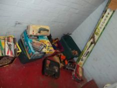 A SELECTION OF TOOLS TO INCLUDE BOXED ITEMS - A STEAMER, RIVETER, TILE CUTTER, DRILL, JIGSAW,