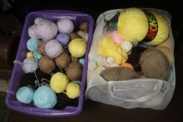 A QUANTITY OF KNITTING WOOL