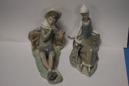 A LLADRO FIGURE AND A LLADRO FIGURINE Condition Report:The figurine is missing a hand