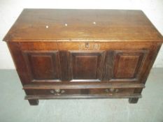 AN ANTIQUE OAK COFFER / BLANKET CHEST / MULE CHEST WITH TWO DRAWERS