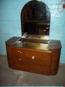 A VINATGE OAK DRESSING TABLE
