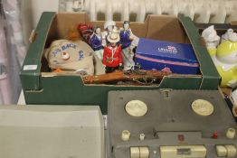 A TRAY OF SUNDRIES TO INCLUDE A PAIR OF PISTOLS AND A PHILLIPS REEL TO REEL
