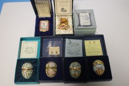 A COLLECTION OF FOUR BOXED EGGS, TWO PIN DISHES, ETC ALL BOXED