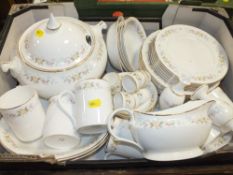 A TRAY OF MAYFAIR CHINA TO INCLUDE A TUREEN, DINNER PLATES ETC.