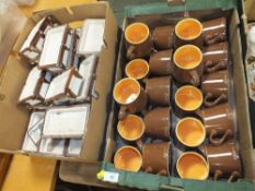 A TRAY OF CARLTONWARE ROLO MUGS, TOGETHER WITH A TRAY OF CARLTONWARE POOL TABLE SHAPED ASH TRAYS