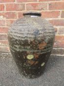 A 19TH C TURKISH OLIVE JAR H-48 CM