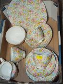 A SMALL TRAY OF ROSINA CHINZ STYLE CHINA