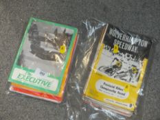 A QUANTITY OF SPEEDWAY / FORD CAR BOOKS