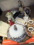 A COLLECTION OF ASSORTED CERAMICS TO INCLUDE ORIENTAL STYLE EXAMPLES, ROYAL WINTON ETC.
