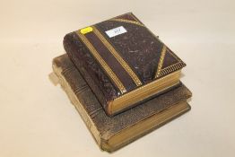 A GILT DETAILED MOROCCO LEATHER TYPE ANTIQUE PHOTOGRAPH ALBUM AND PHOTOGRAPHS, MAINLY PORTRAITS,