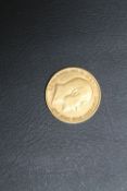AN EDWARD VII 1907 GOLD HALF SOVEREIGN