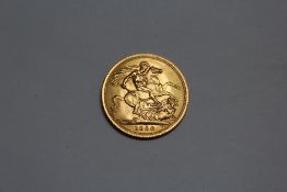AN ELIZABETH II 1968 GOLD SOVEREIGN