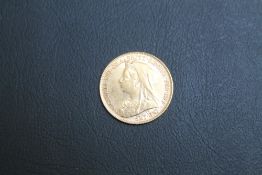 A VICTORIAN 1898 GOLD HALF SOVEREIGN