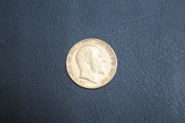 AN EDWARD VII 1905 GOLD HALF SOVEREIGN
